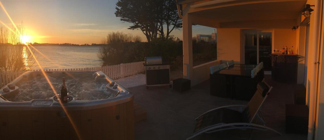 Maison Les Pieds Dans L Eau Holiday home