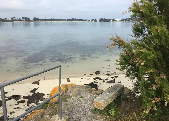 Maison Les Pieds Dans L Eau
