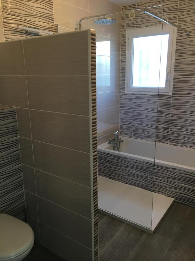 Vakantiehuis Maison Les Pieds Dans L Eau